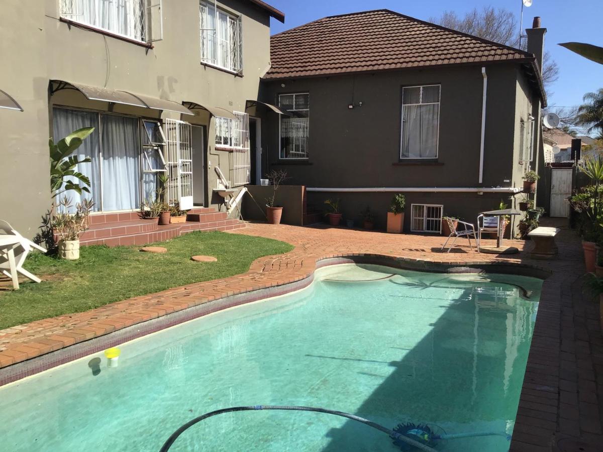 Marathon Lodge Johannesburg Buitenkant foto