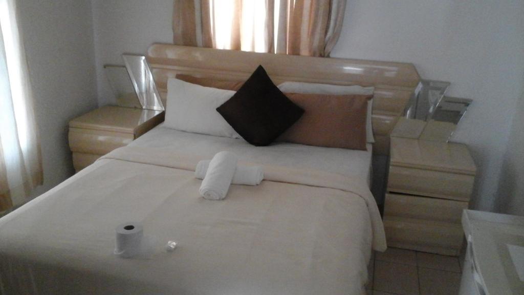 Marathon Lodge Johannesburg Buitenkant foto