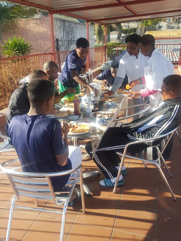 Marathon Lodge Johannesburg Buitenkant foto