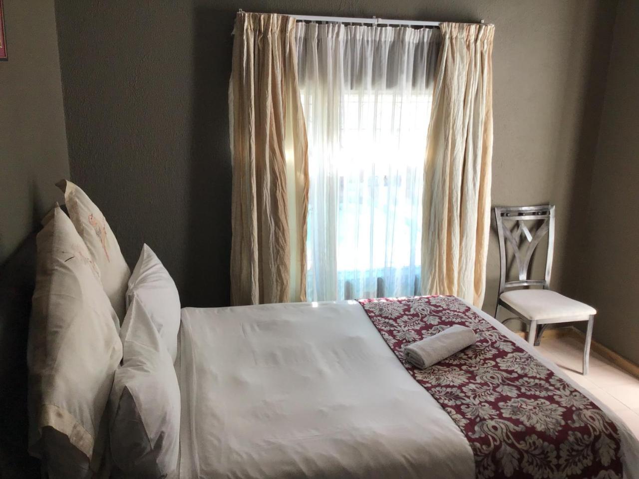 Marathon Lodge Johannesburg Buitenkant foto